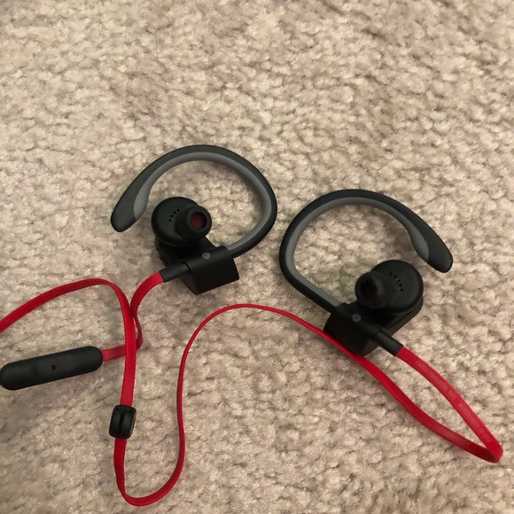 Bluetooth Beats by Dre headphones - Picture 4 of 5